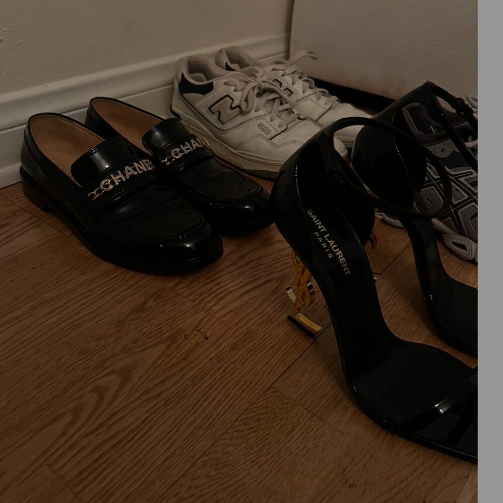 Chanel Shiny Calfskin Logo Loafers 40.5 - Picture 9 of 9